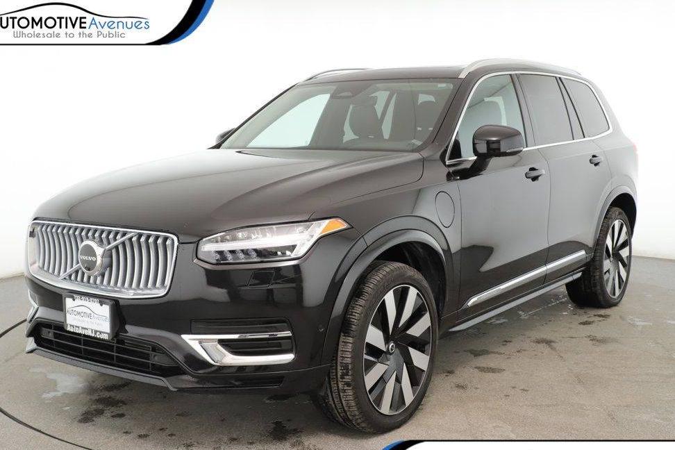 VOLVO XC90 2023 YV4H600N6P1944920 image