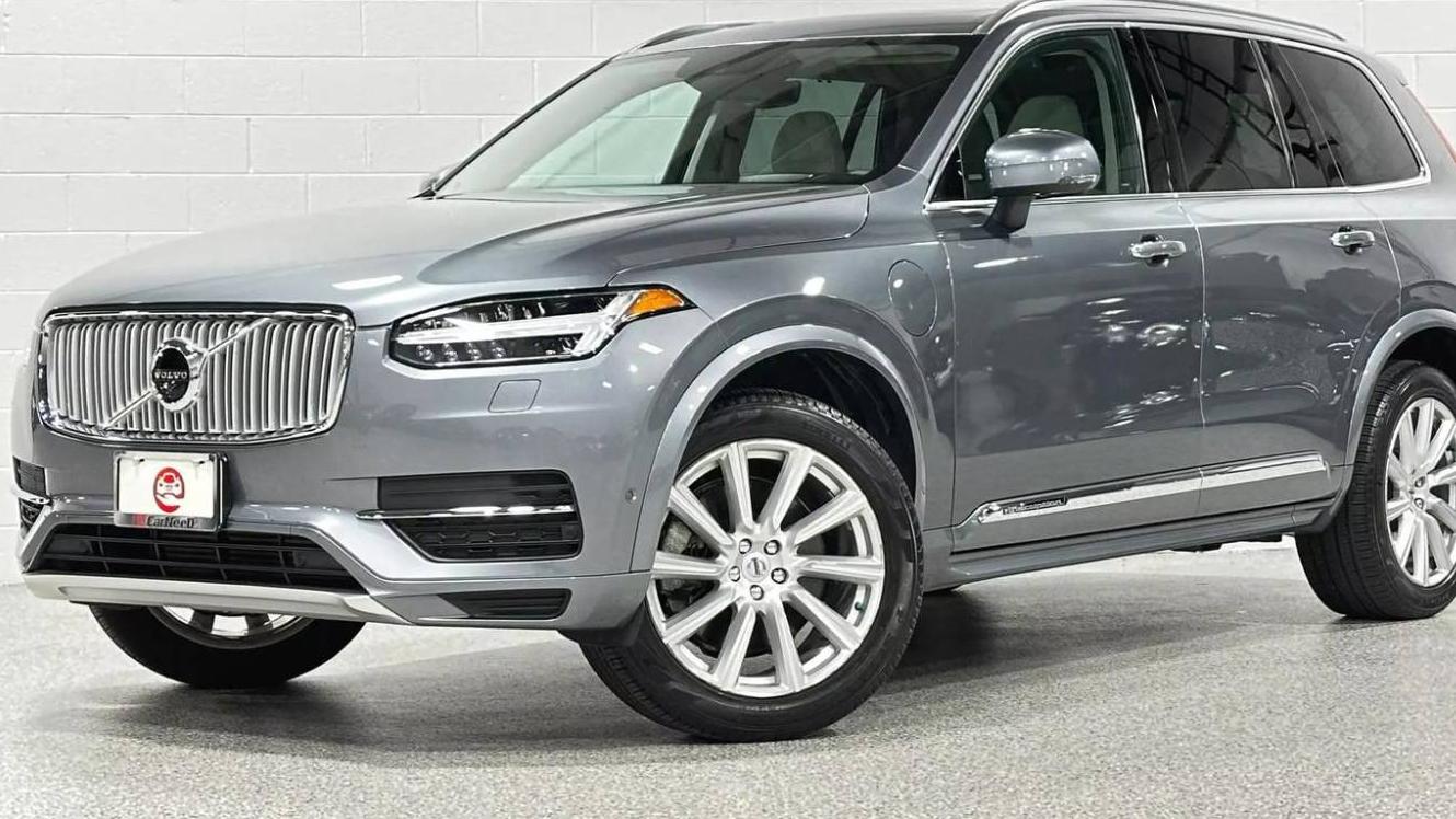 VOLVO XC90 2017 YV4BC0PL4H1117549 image