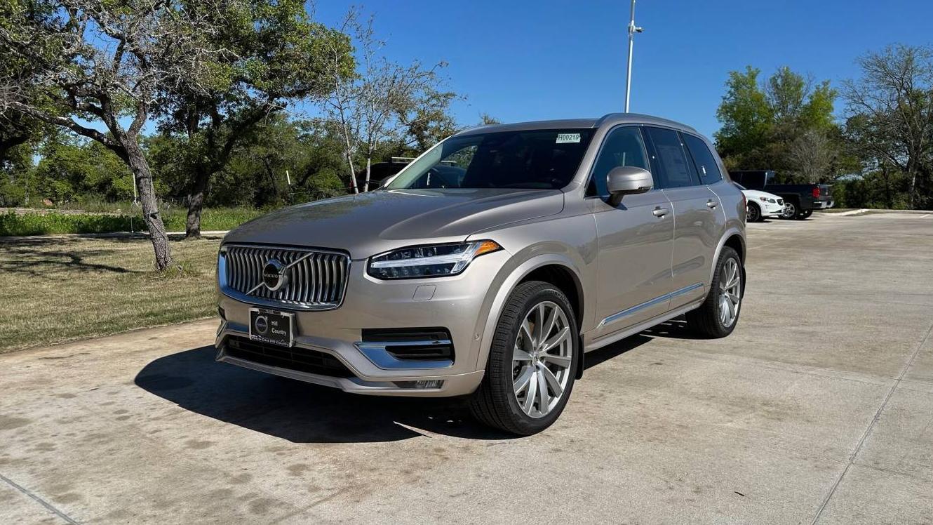 VOLVO XC90 2024 YV4062PE3R1201875 image