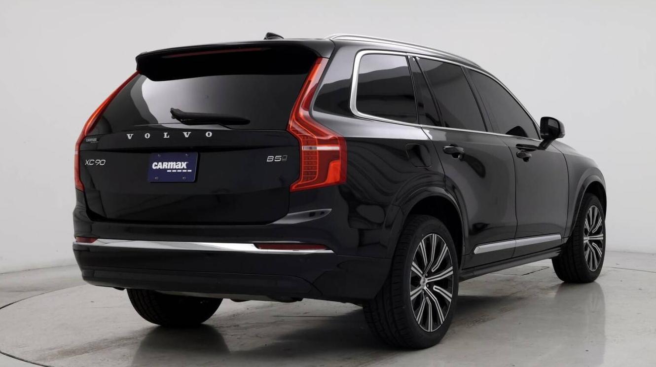 VOLVO XC90 2024 YV4L12PK4R1193383 image