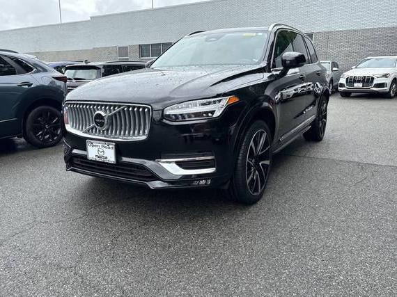 VOLVO XC90 2024 YV4062JF9R1158094 image