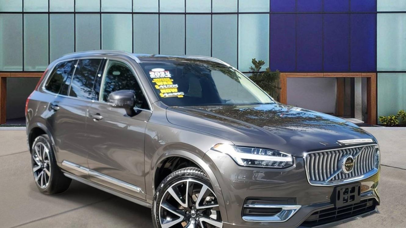 VOLVO XC90 2024 YV4L12PE2R1234989 image