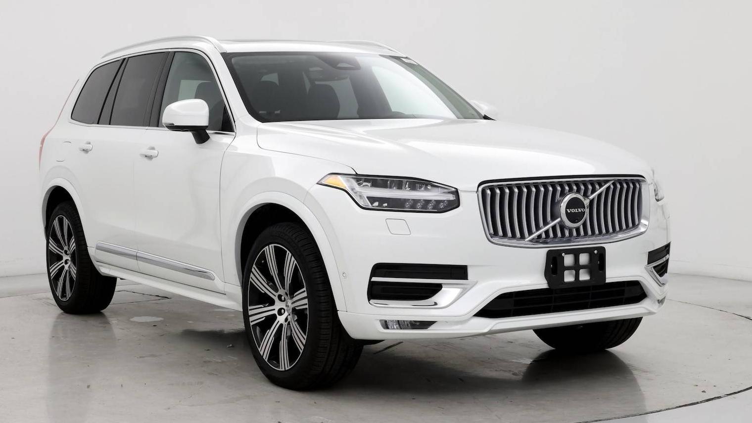 VOLVO XC90 2024 YV4L12PE5R1226627 image