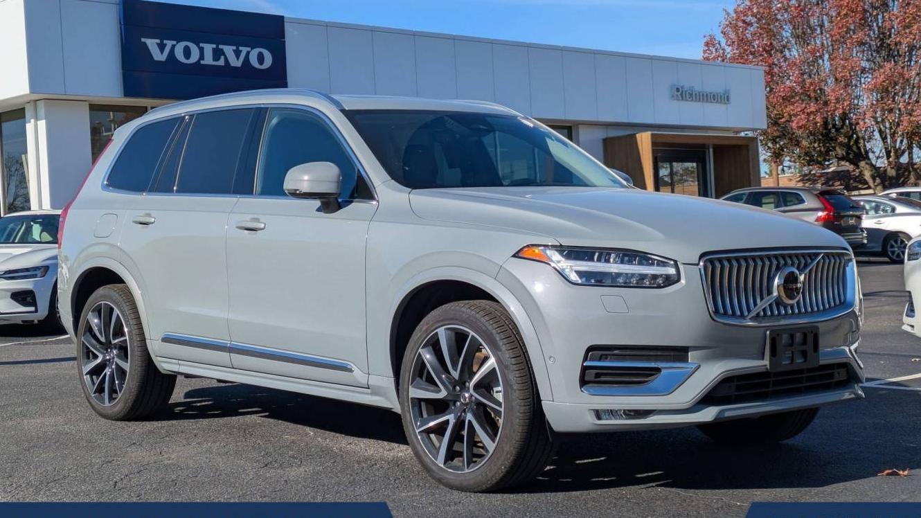 VOLVO XC90 2024 YV4L12PE7R1234812 image