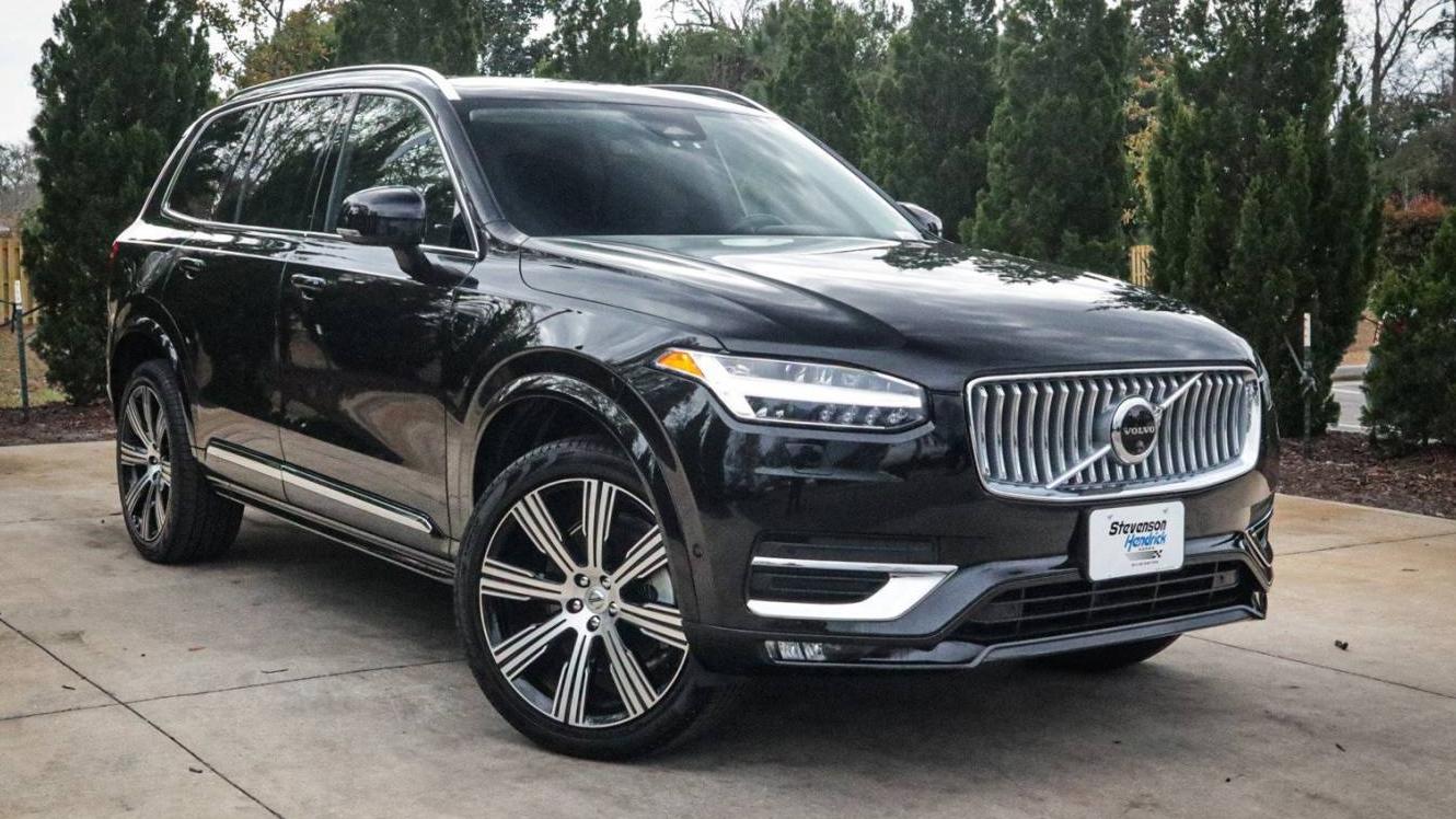 VOLVO XC90 2024 YV4L12PE0R1228981 image