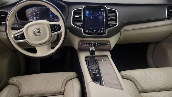 VOLVO XC90 2022 YV4A221L9N1857614 image