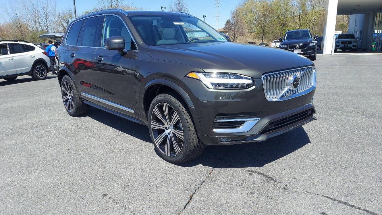 VOLVO XC90 2022 YV4A22PL4N1849671 image