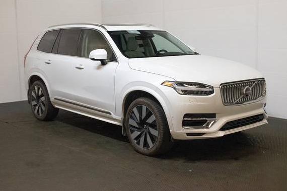 VOLVO XC90 2025 YV4H60JE2S1307899 image