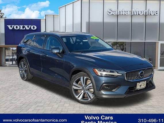 VOLVO V60CC 2023 YV4L12WZ4P2106765 image VOLVO V60CC 2023 YV4L12WZ4P2106765 image