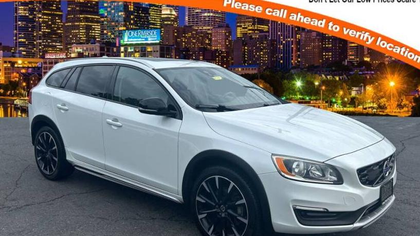 VOLVO V60CC 2018 YV440MWK6J2043553 image