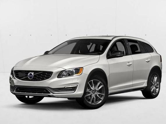 VOLVO V60CC 2018 YV440MWK9J2056734 image VOLVO V60CC 2018 YV440MWK9J2056734 image