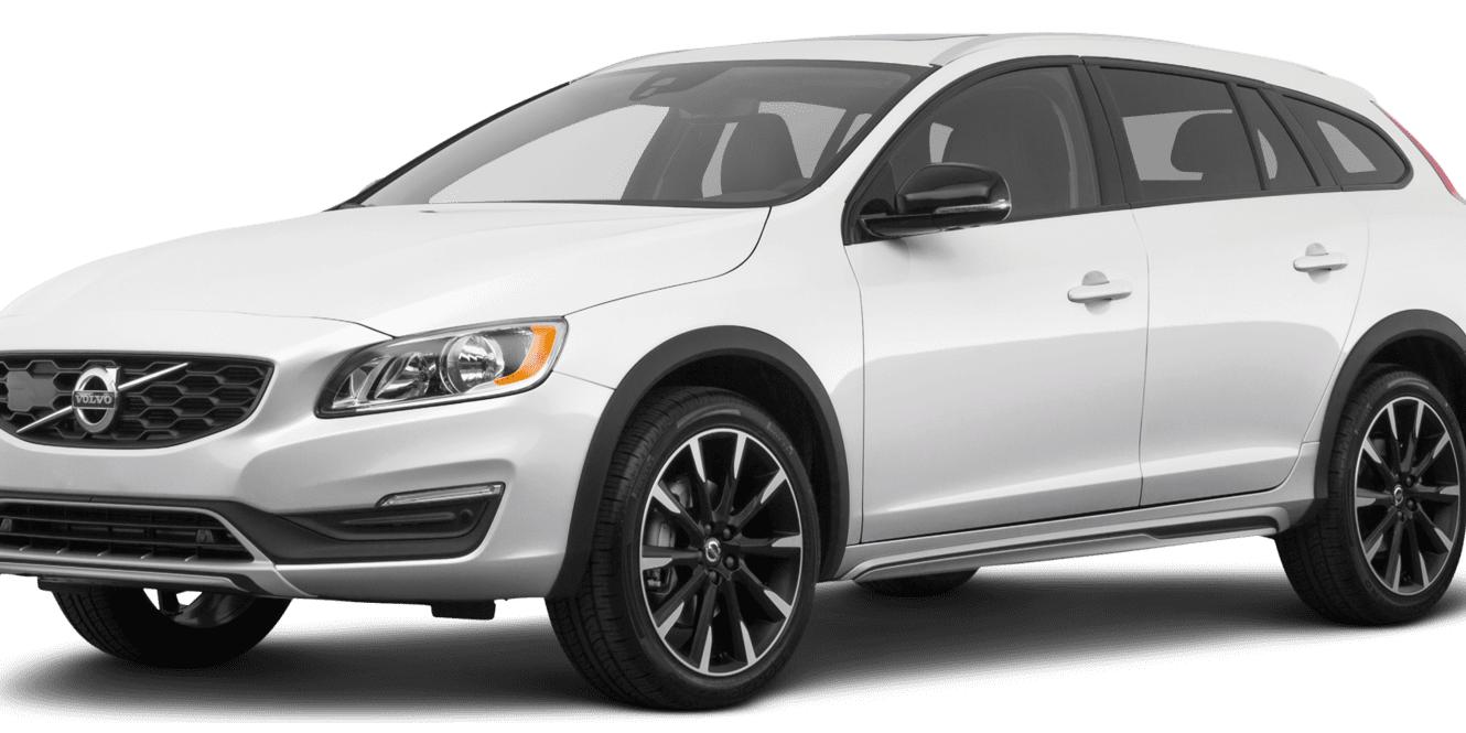 VOLVO V60CC 2018 YV440MWKXJ2048139 image