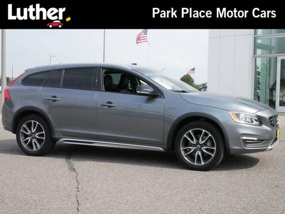 VOLVO V60CC 2018 YV440MWK8J2042159 image