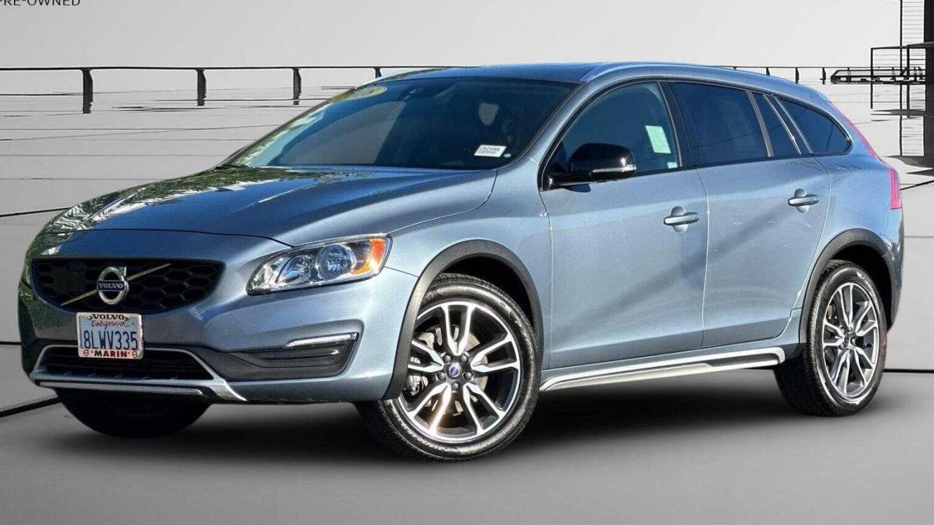 VOLVO V60CC 2018 YV440MWK0J2042253 image