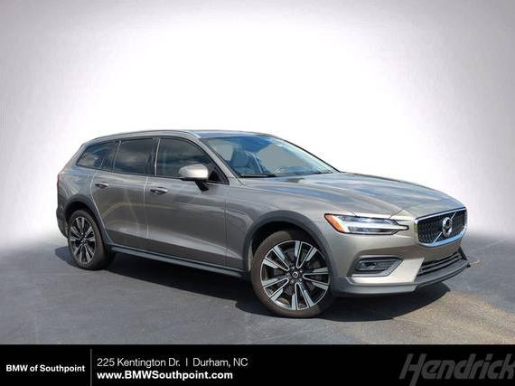 VOLVO V60CC 2021 YV4102WK5M1072088 image VOLVO V60CC 2021 YV4102WK5M1072088 image