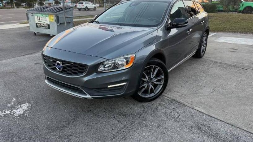 VOLVO V60CC 2017 YV440MWK9H1023345 image