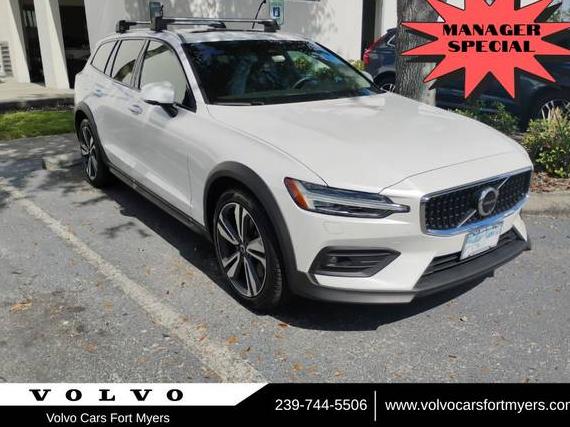 VOLVO V60CC 2024 YV4L12WY4R2141347 image VOLVO V60CC 2024 YV4L12WY4R2141347 image