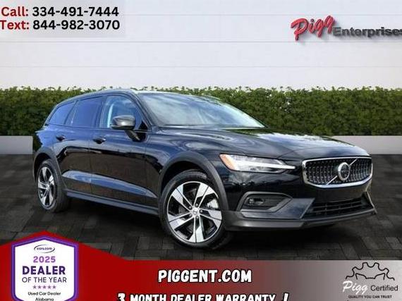 VOLVO V60CC 2024 YV4L12WY9R2138895 image VOLVO V60CC 2024 YV4L12WY9R2138895 image