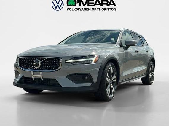 VOLVO V60CC 2024 YV4L12WYXR2134709 image VOLVO V60CC 2024 YV4L12WYXR2134709 image
