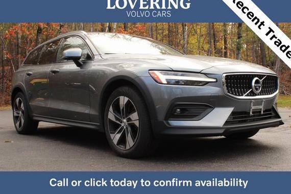 VOLVO V60CC 2020 YV4102WK2L1044439 image VOLVO V60CC 2020 YV4102WK2L1044439 image
