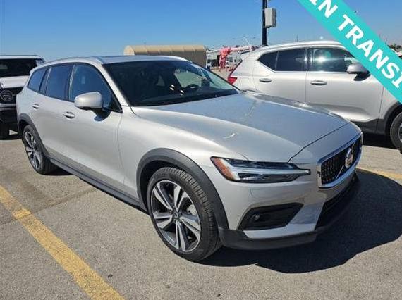 VOLVO V60CC 2025 YV4L12WK9S2149249 image VOLVO V60CC 2025 YV4L12WK9S2149249 image