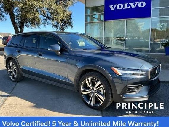 VOLVO V60CC 2025 YV4L12WKXS2149129 image VOLVO V60CC 2025 YV4L12WKXS2149129 image