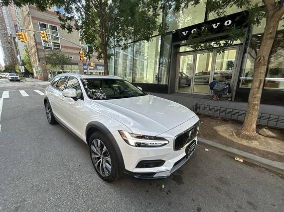 VOLVO V90CC 2021 YV4A22NL4M1134567 image VOLVO V90CC 2021 YV4A22NL4M1134567 image