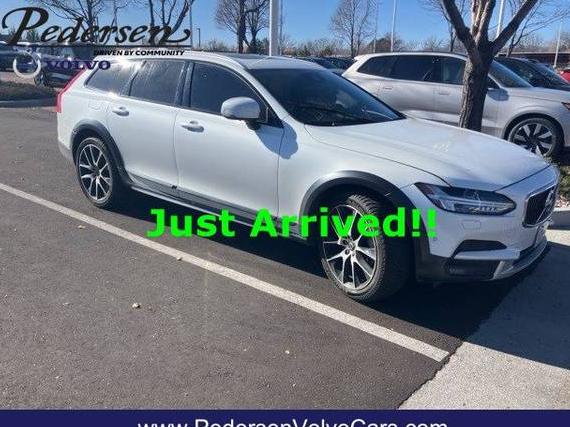 VOLVO V90CC 2020 YV4A22NL8L1111646 image VOLVO V90CC 2020 YV4A22NL8L1111646 image