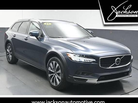 VOLVO V90CC 2025 YV4062NK4S1199505 image VOLVO V90CC 2025 YV4062NK4S1199505 image