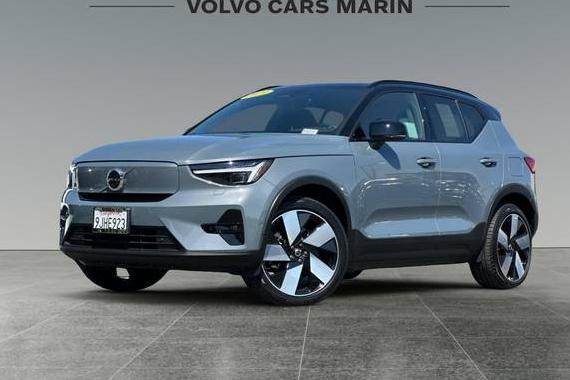 VOLVO XC40 2023 YV4ED3UM6P2079825 image