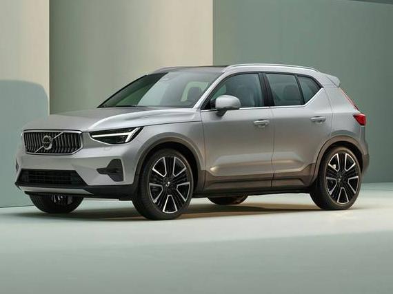 VOLVO XC40 2023 YV4L12UK7P2028746 image
