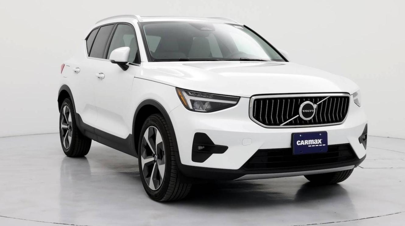 VOLVO XC40 2023 YV4L12UN9P2987012 image