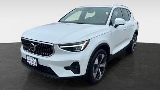 VOLVO XC40 2023 YV4L12UN1P2985206 image