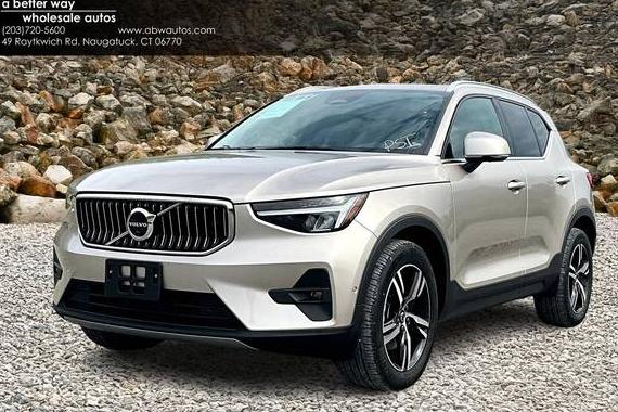 VOLVO XC40 2023 YV4L12UE7P2035898 image