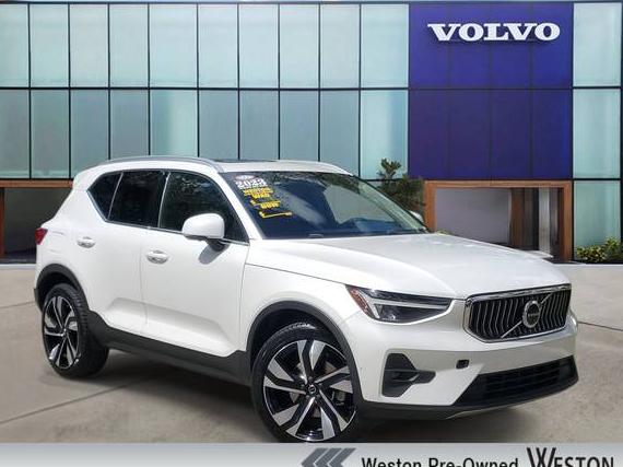 VOLVO XC40 2023 YV4L12UE8P2939789 image VOLVO XC40 2023 YV4L12UE8P2939789 image