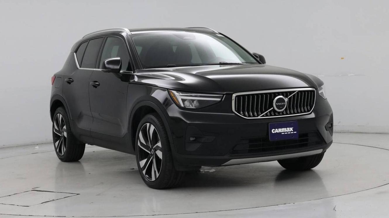 VOLVO XC40 2023 YV4L12UN9P2071186 image