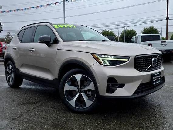 VOLVO XC40 2023 YV4K92HM7P2047121 image VOLVO XC40 2023 YV4K92HM7P2047121 image