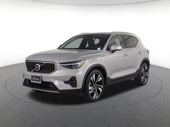 VOLVO XC40 2023 YV4L12UA1P2928436 image