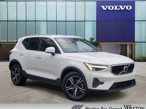 VOLVO XC40 2023 YV4K92HK0P2914065 image