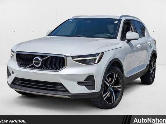 VOLVO XC40 2023 YV4K92HK9P2914047 image