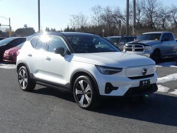 VOLVO XC40 2023 YV4ED3UL5P2105578 image