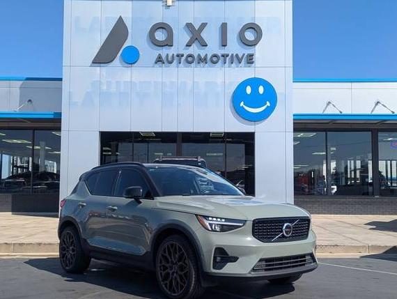 VOLVO XC40 2023 YV4L12UX8P2019744 image VOLVO XC40 2023 YV4L12UX8P2019744 image