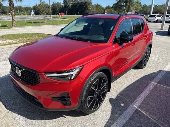 VOLVO XC40 2023 YV4K92HM6P2064587 image
