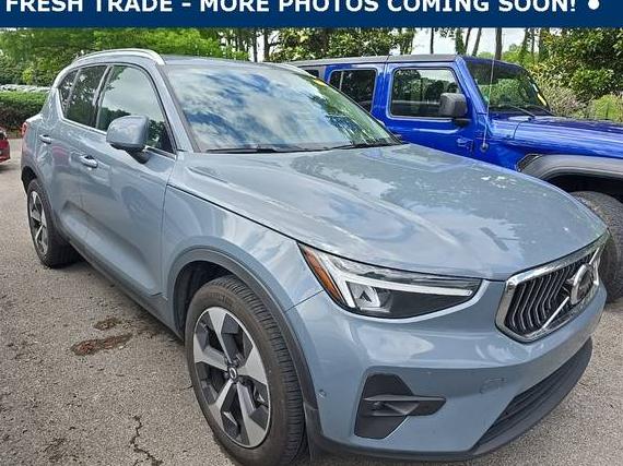 VOLVO XC40 2023 YV4L12UN5P2040890 image