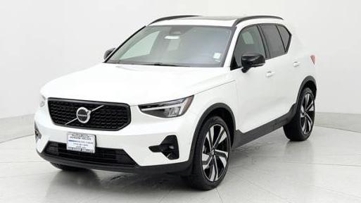 VOLVO XC40 2023 YV4L12UX8P2970185 image