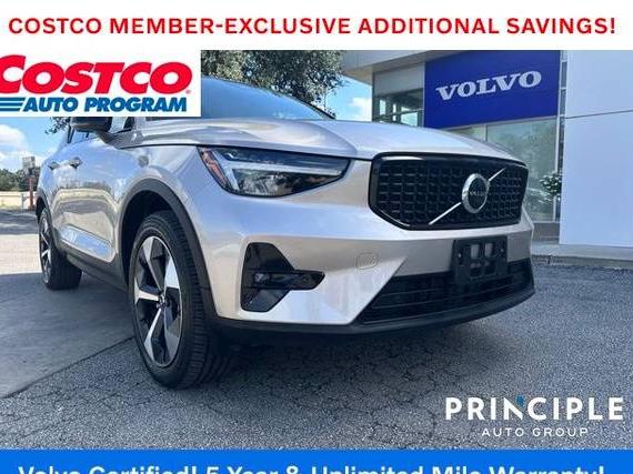 VOLVO XC40 2023 YV4K92HL4P2071142 image
