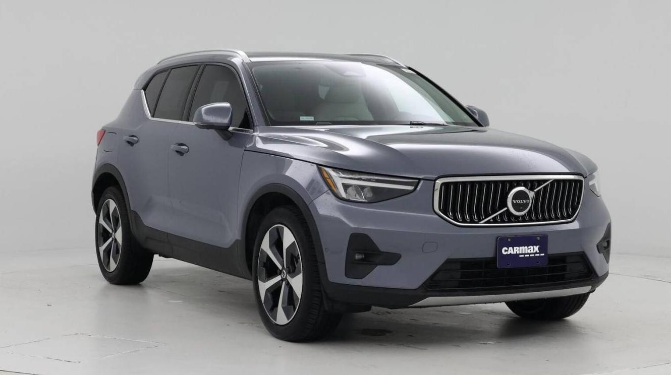 VOLVO XC40 2023 YV4K92HN6P2923699 image