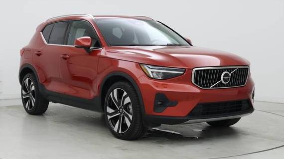 VOLVO XC40 2023 YV4L12UE2P2031354 image