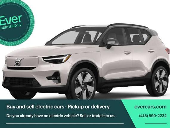 VOLVO XC40 2023 YV4ED3UM0P2082218 image