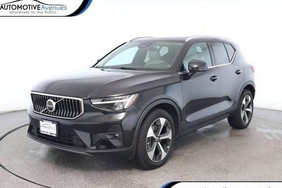 VOLVO XC40 2023 YV4L12UN9P2987687 image